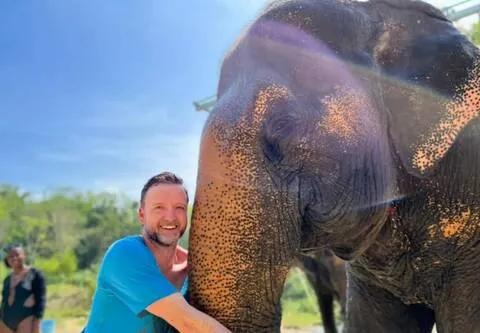 푸켓 코끼리 생츄어리 투어