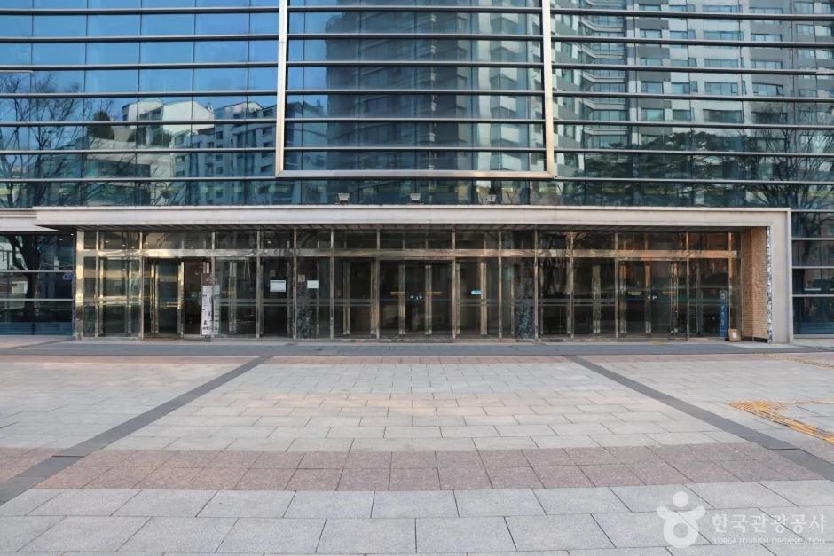 공연 보러 왔는데 전시도 무료라고?"... 서울 서초구 한전아트센터의 숨겨진 문화 혜택
