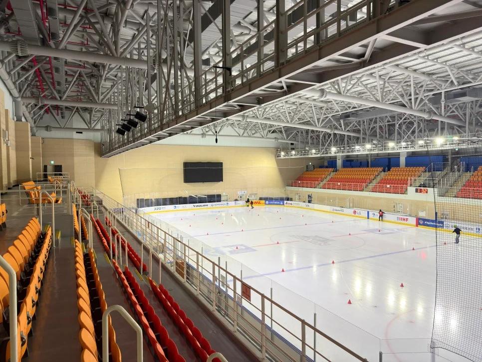 사계절 내내 실내 스포츠를 즐긴다고?"... 광교복합체육센터, 아이스링크부터 수영장까지 완비