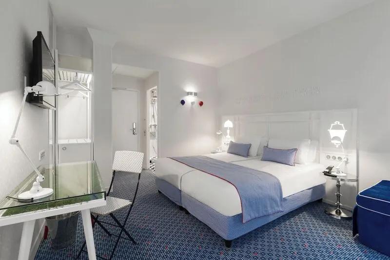 오텔 34B - 아스토텔