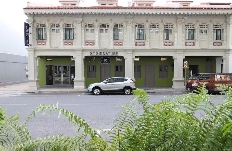 ST 시그니처 잔란 베사르, 낮 이용, 7시간: 오전 9시-오후 4시