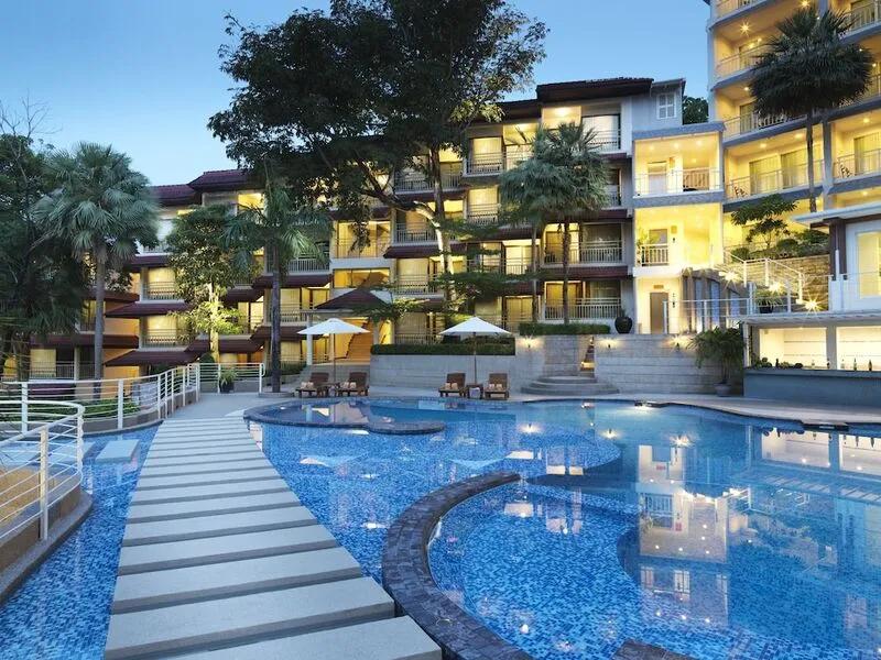 찬날라이 플로라 리조트, 카타 비치