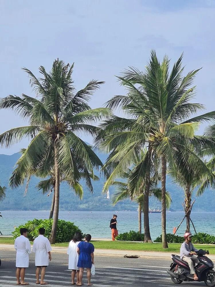 미케 비치 3 베드룸 아파트먼트