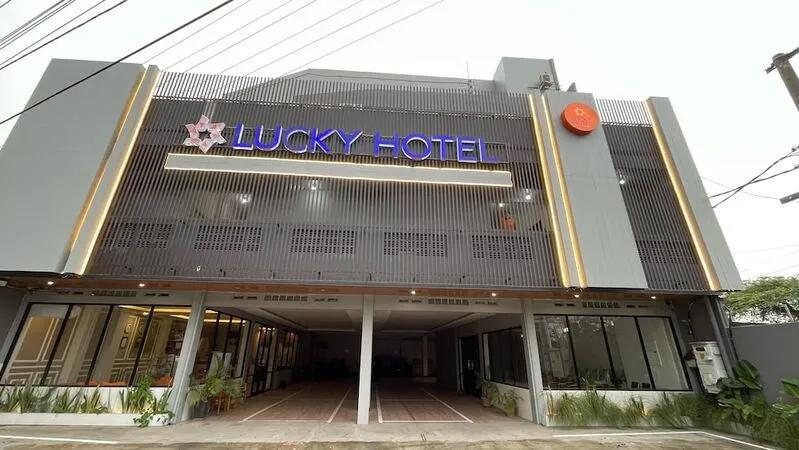 럭키 호텔 푸르워다디