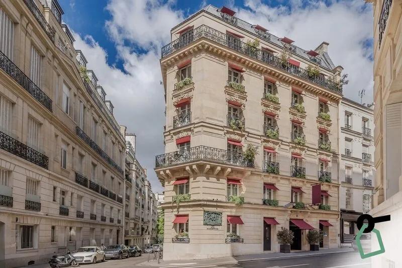 홀리데이 룸 컬렉션 - 파리 개선문