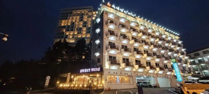 경포 에메랄드 호텔