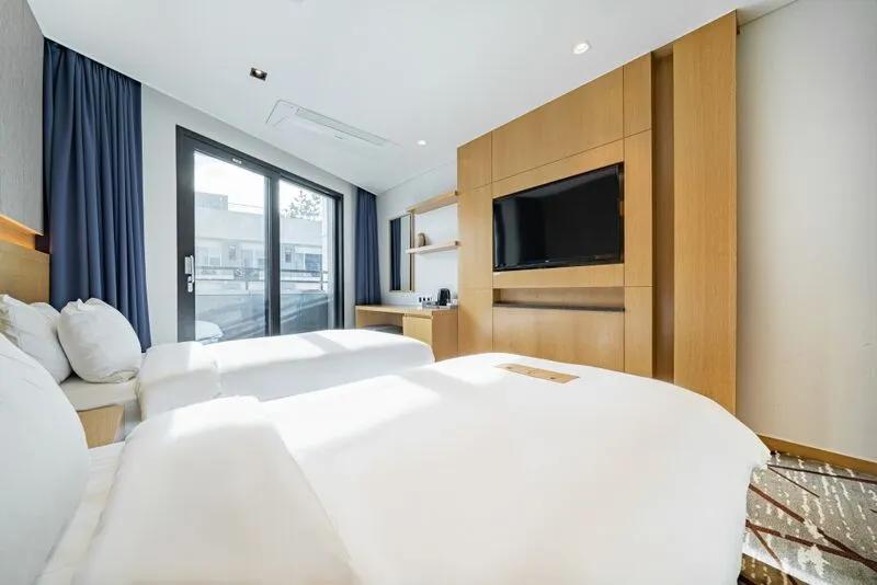 속초 씨크루즈호텔