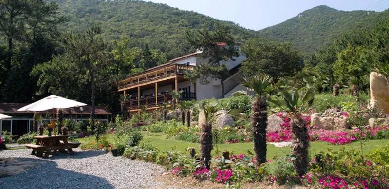 남해 송정황토펜션