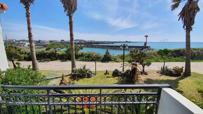 제주 월령코지펜션