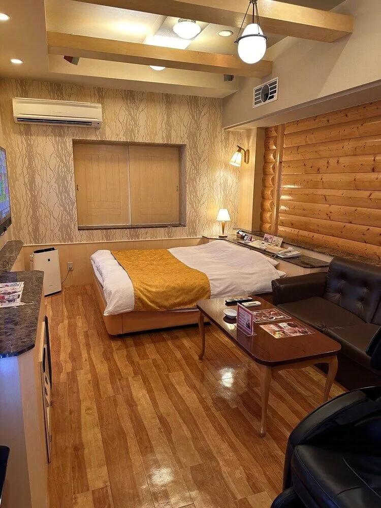 호텔 하이퍼 - 어른 전용