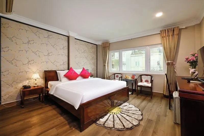 핑크 부티크 벤 탄 호텔