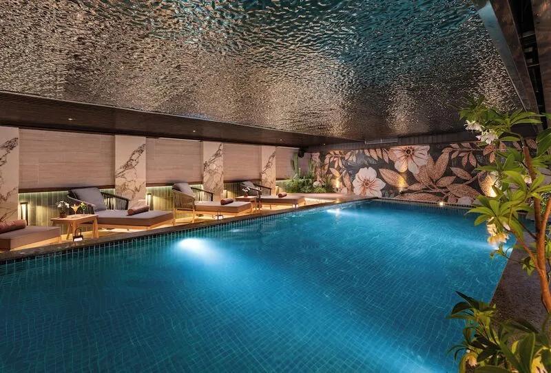 호텔 뒤 락 시그니처