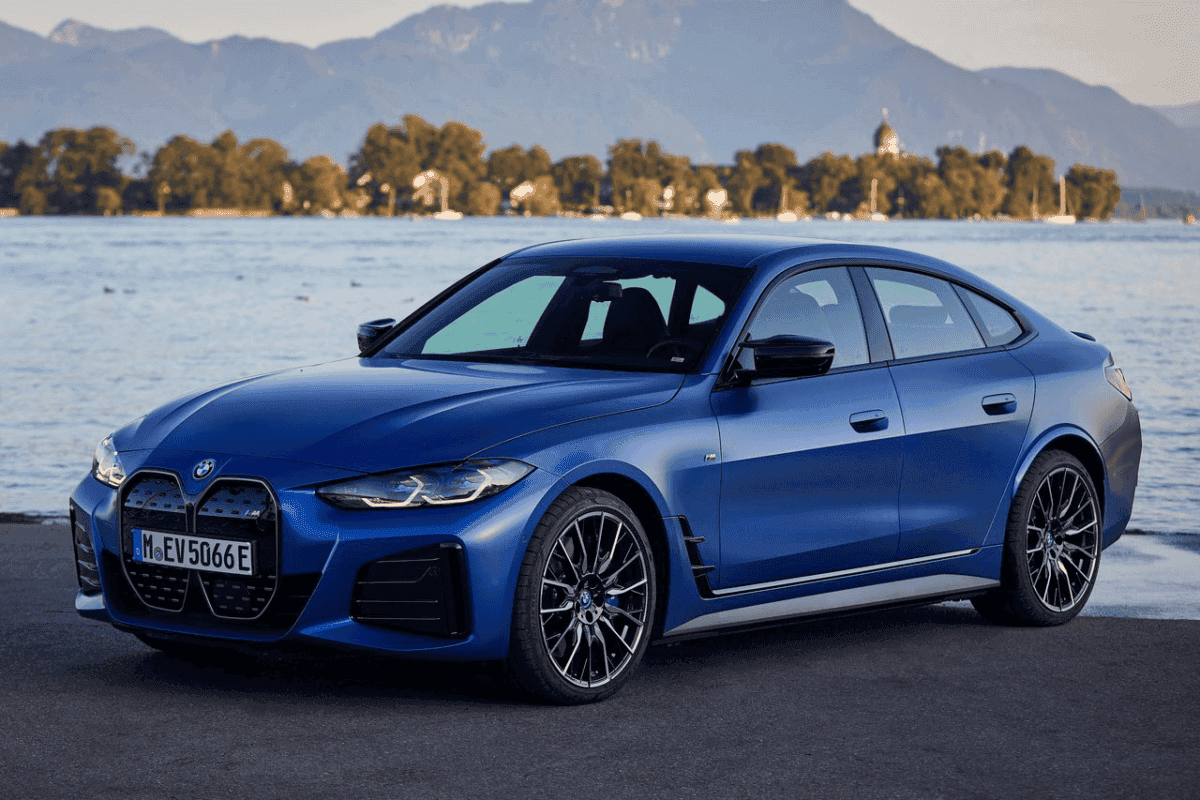 BMW 전기차 2900만원 할인, 국산차 오너들 어떻게