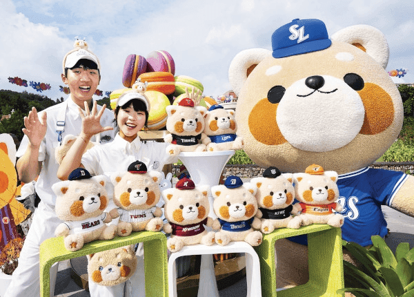 추석 연휴 테마파크에서 전통 놀이와 함께 즐기는 특별한 나들이