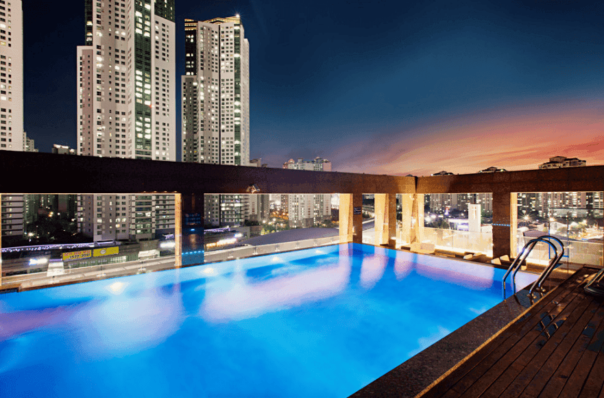 인천에서 호캉스하기 좋은 가성비 수영장 호텔 3곳