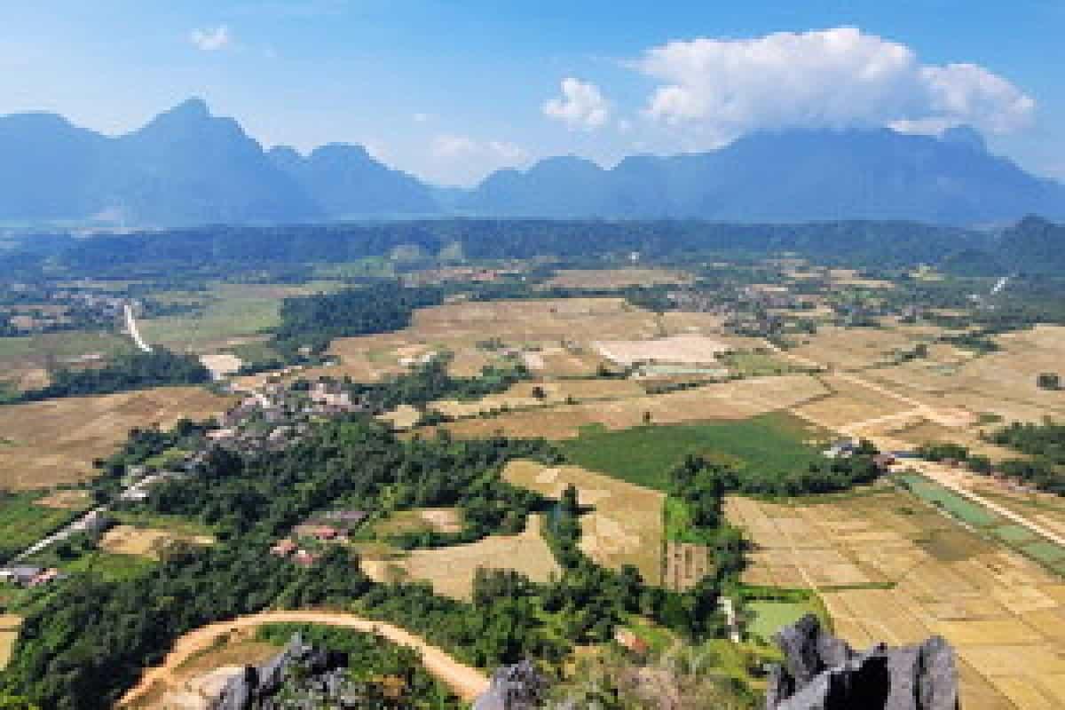 “겨울을 따뜻하게! 동남아에서 즐기는 매혹적인 트레킹 4선”