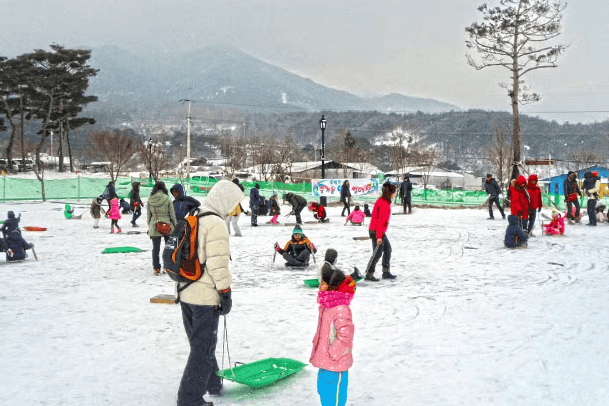 국내 최장 눈썰매장, 지리산 남원 바래봉 눈꽃축제