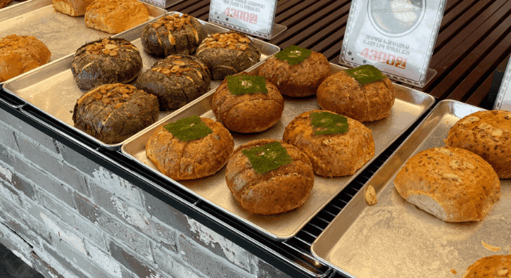 대가의 일급정보 30년 경력 제빵 대가 생생정보 여주 마늘빵 신재훈 빵집 위치