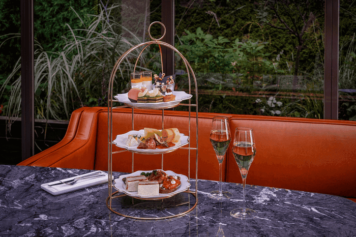 그래비티 조선 서울 판교 4주년, 특별한 ‘챕터4’ 패키지 출시!