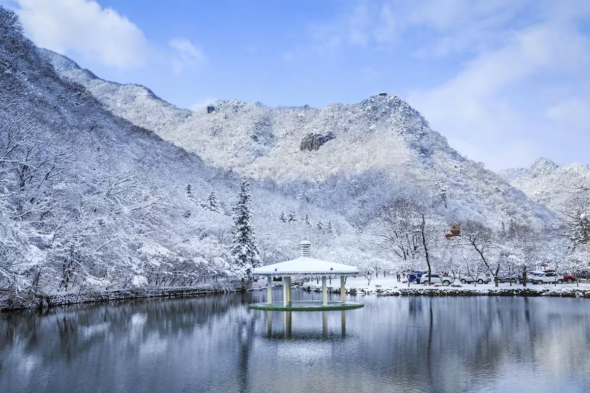 1월 겨울 여행지 내장산 국립공원 우화정 겨울 풍경의 정수