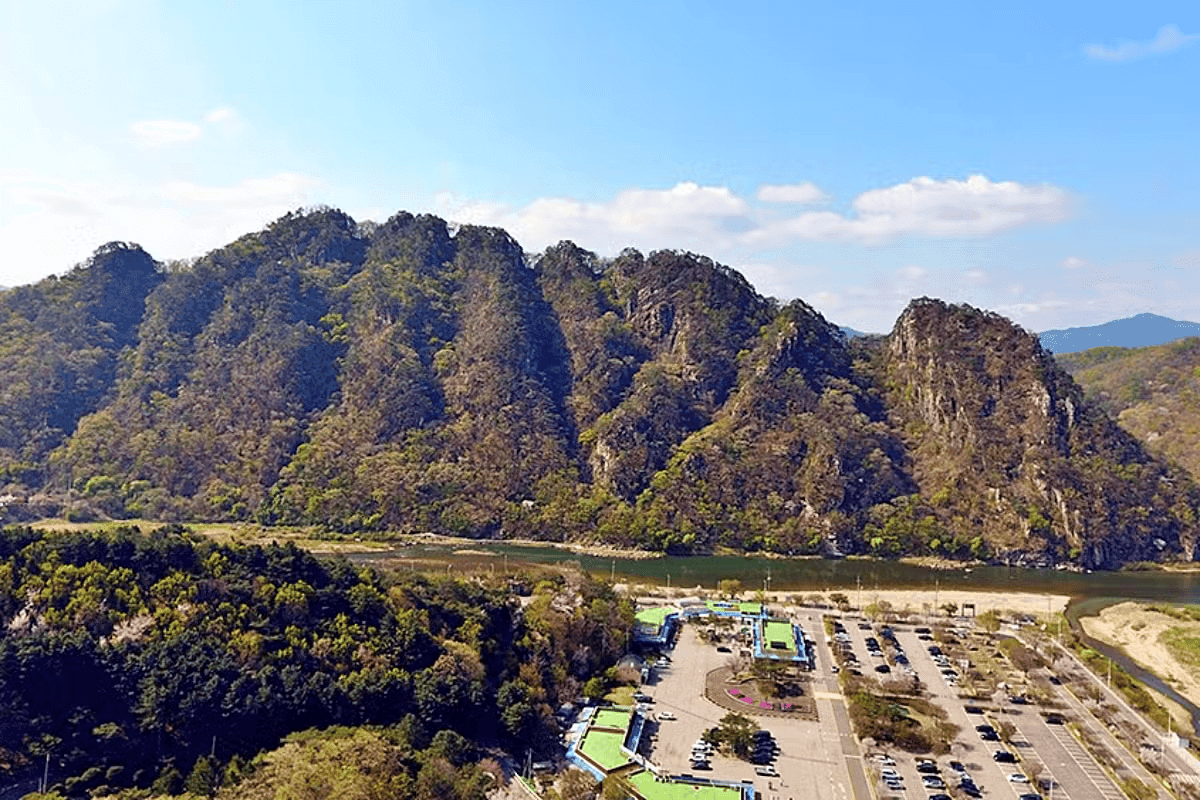 새해부터 누구나 무료로 오르는 한국 100대 명산, 팔봉산의 매력