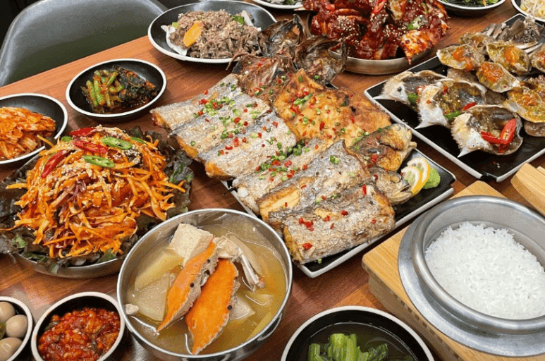 생생정보 고수의 부엌 비린내 없이 담백한 모둠생선구이 식당 가게 연락처 위치