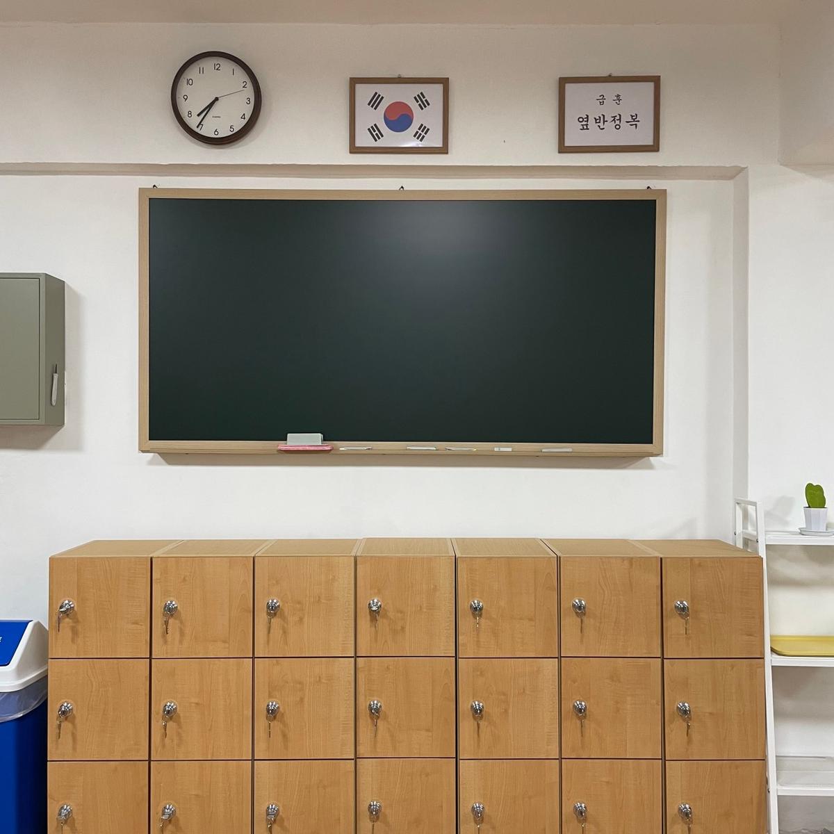 부평 데이트 코스 추천, 드로잉 가능한 이색카페 학땡 카페