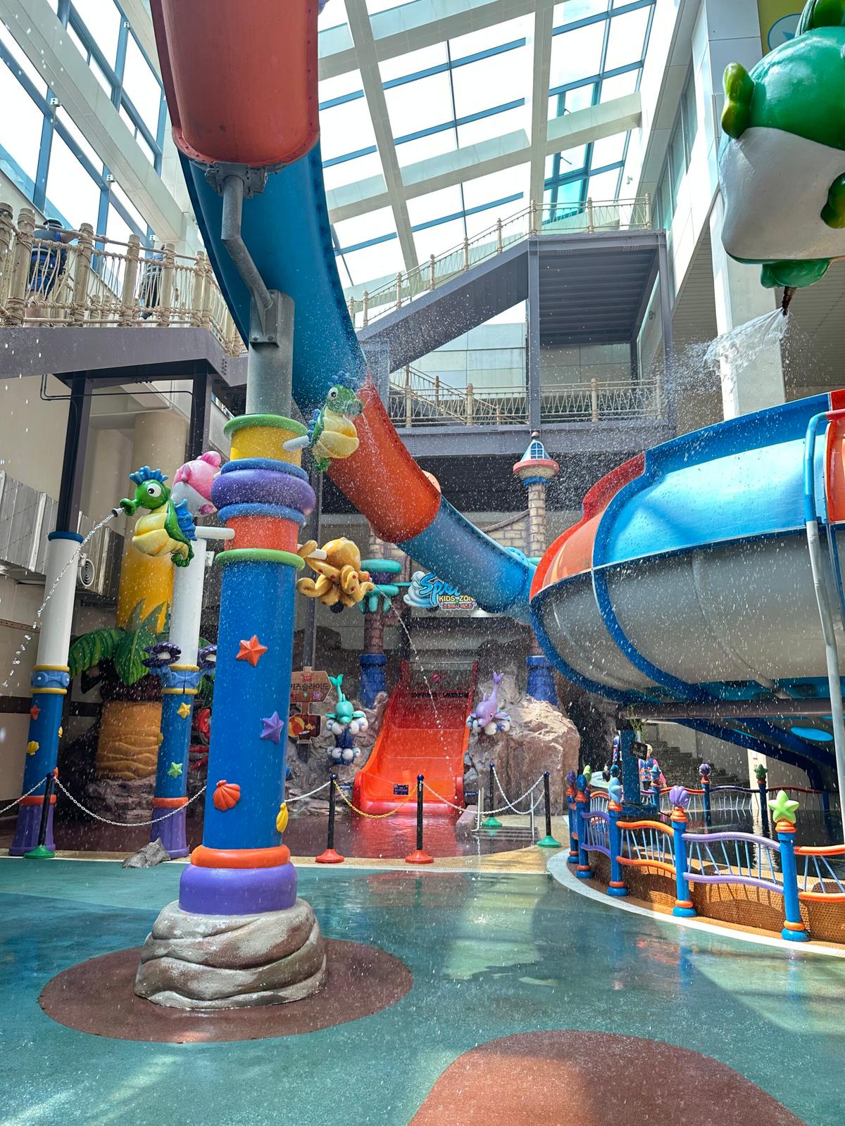 부천에서 만나는 사계절 온천 물놀이, 웅진플레이도시로 떠나자