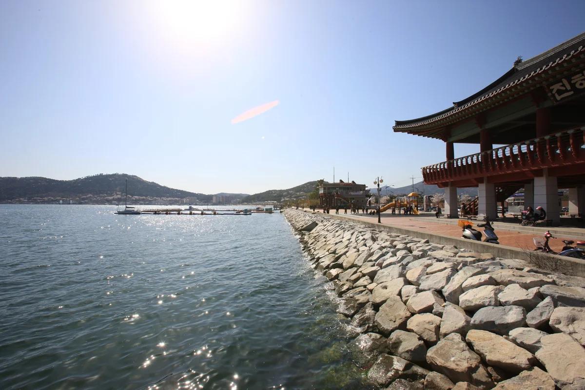 창원 중앙역 어디가 좋을까? 용지호수공원과 창원NC파크 야경 BEST 6