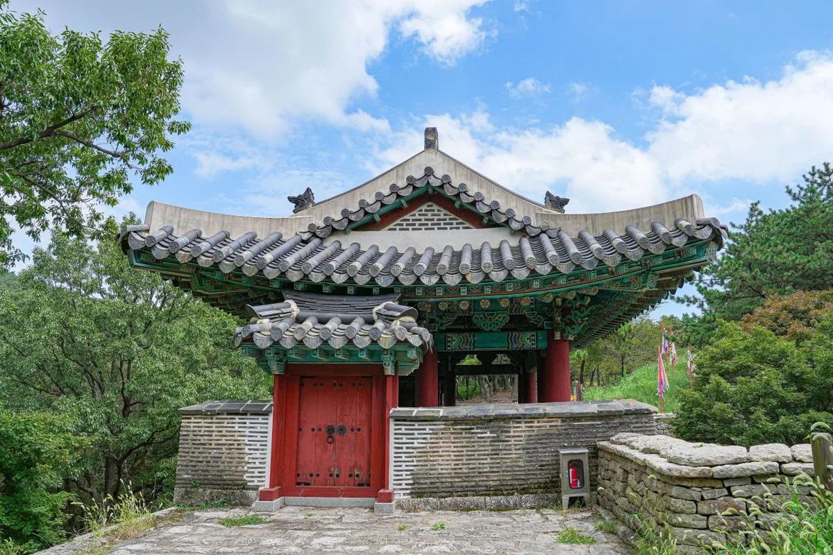 겨울 바다 낭만, 부산 여행 추천! 해운대 & 감천문화마을 BEST 6