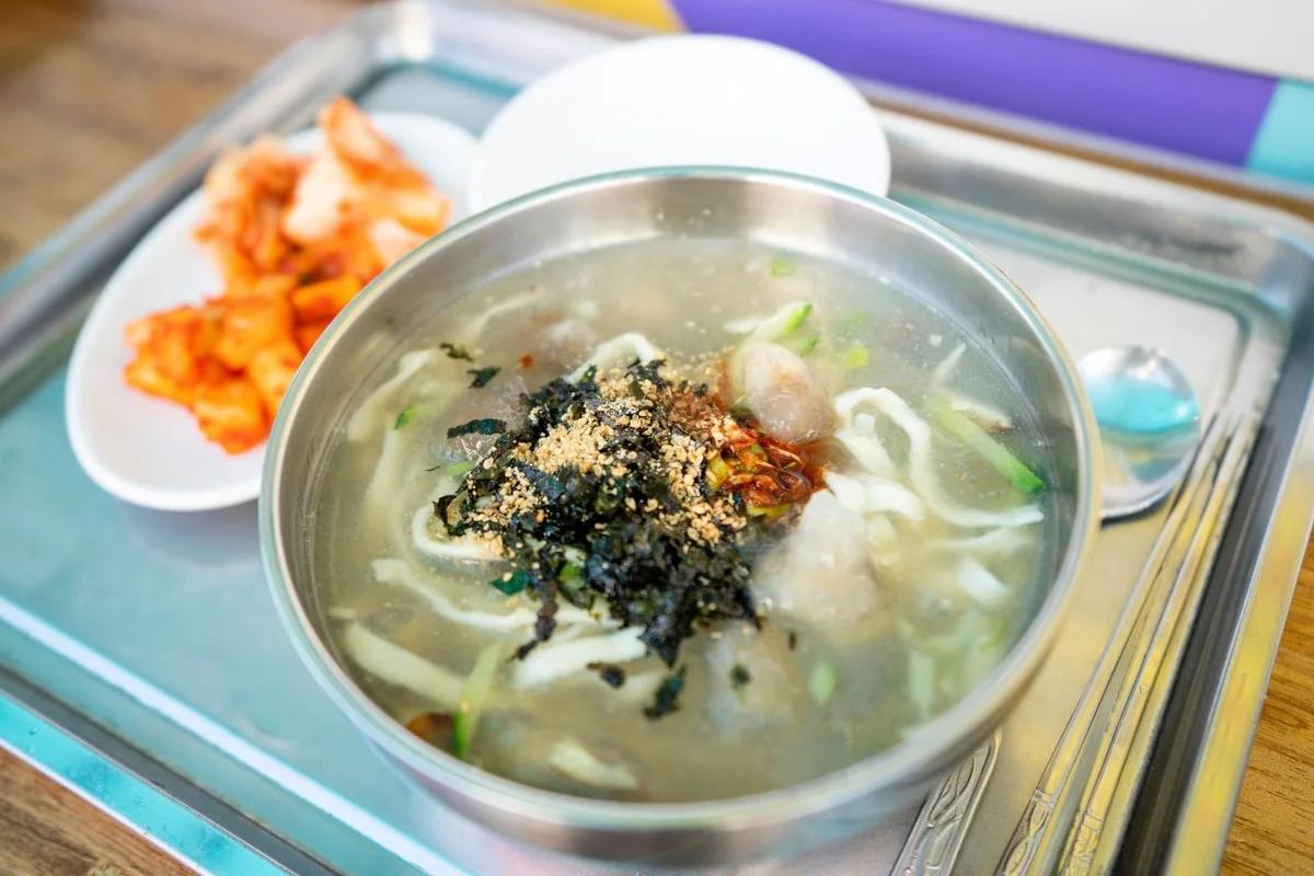 새하얀 겨울 낭만, 강릉 여행 베스트 6 오죽헌 & 안목해변 & 주문진항