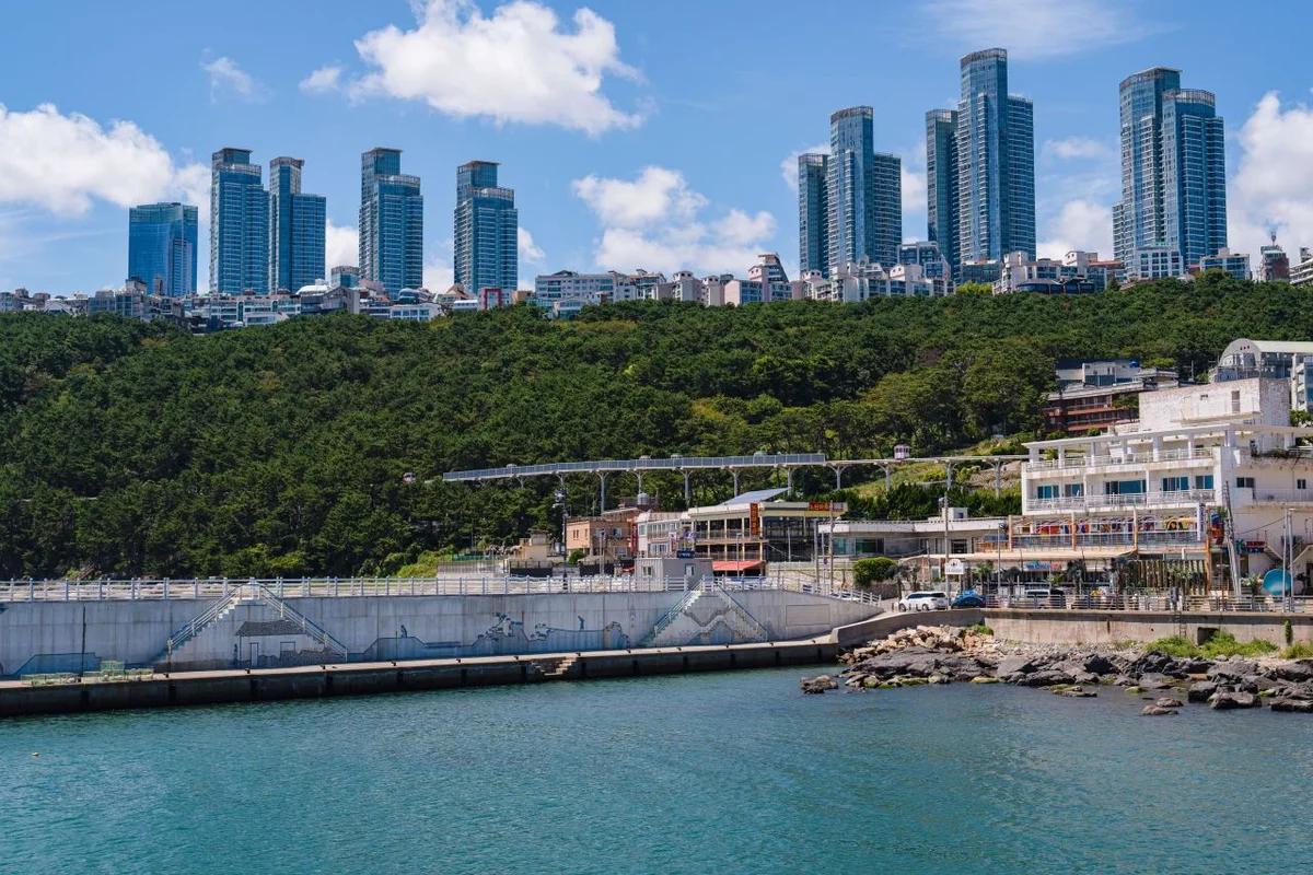 겨울 낭만 가득 부산 모노레일 어디가 좋을까? 스카이캡슐 & 감천 꼬마열차 포함 BEST 6