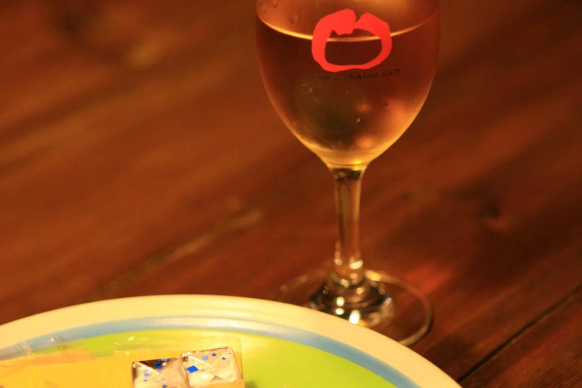 겨울 청도 특산물 어디가 좋을까? 향긋한 한재 미나리와 감와인 즐기기 좋은 BEST 5