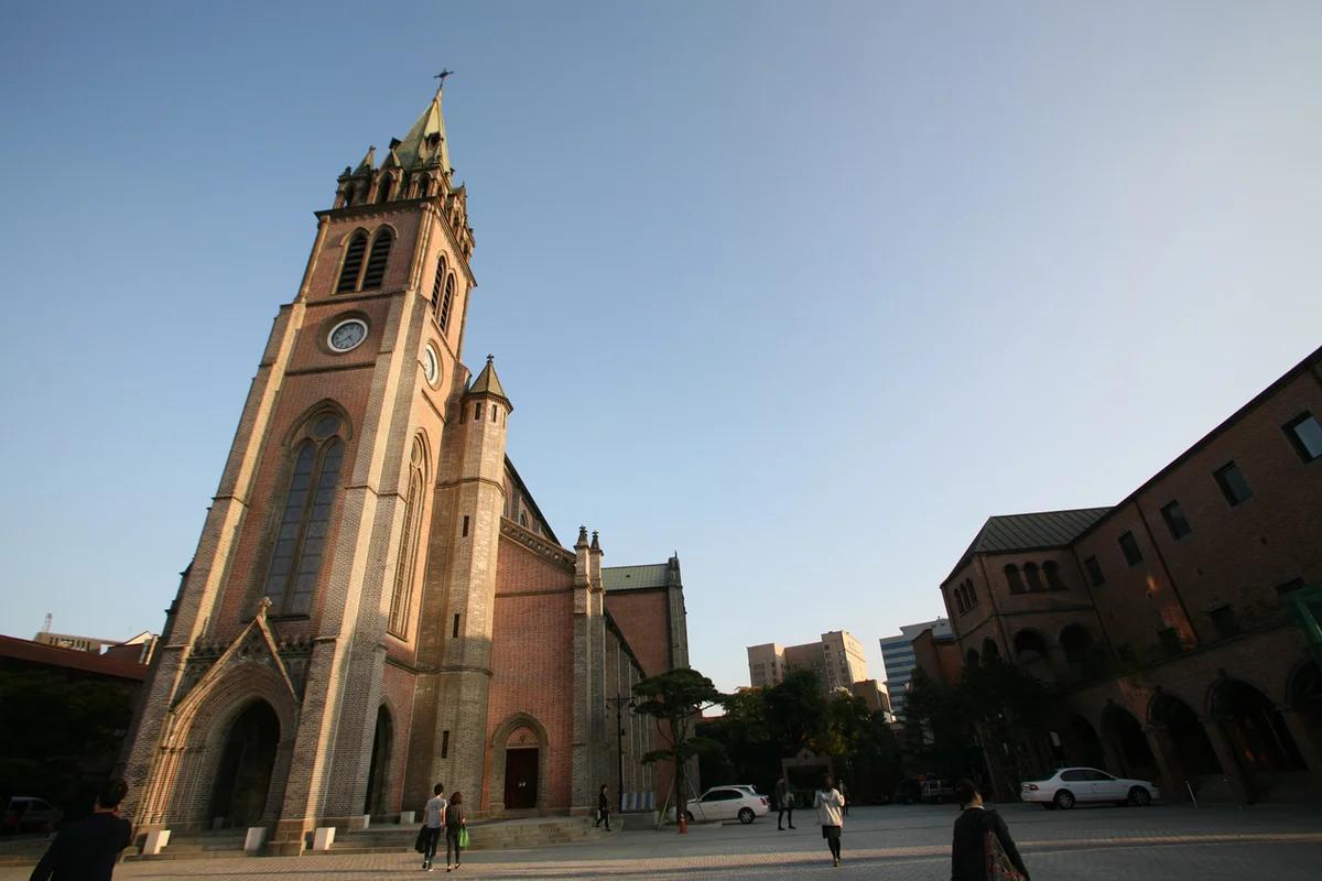 지금 안 가면 후회할 2월 명동 여행, 세종 호텔 명동의 추억을 따라 즐기는 도심 속 겨울 낭만 BEST 5