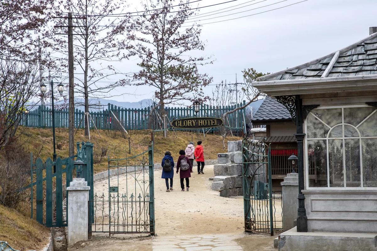 논산 호텔 어디가 좋을까? 겨울 낭만 가득, 탑정호의 고요함과 원도심의 활기 BEST 5