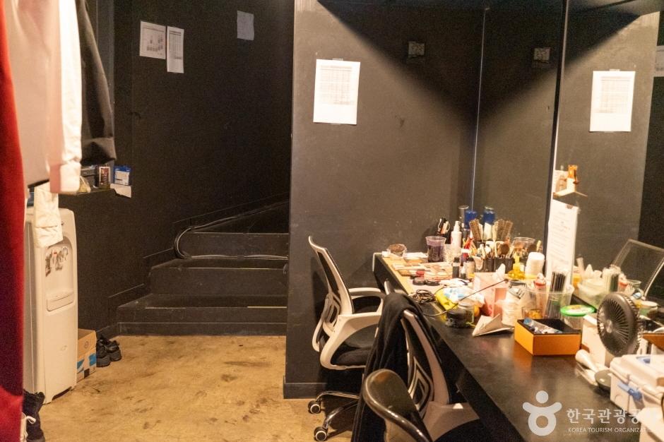 공연만 볼 수 있는 줄 알았는데 전시도 한다고?"... 종로구 링크아트센터드림, 5월의 특별한 전시