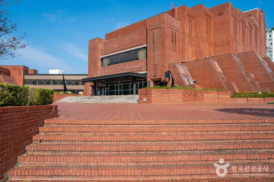 구미시문화예술회관