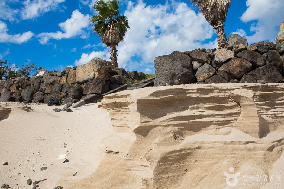 표선소금막해변