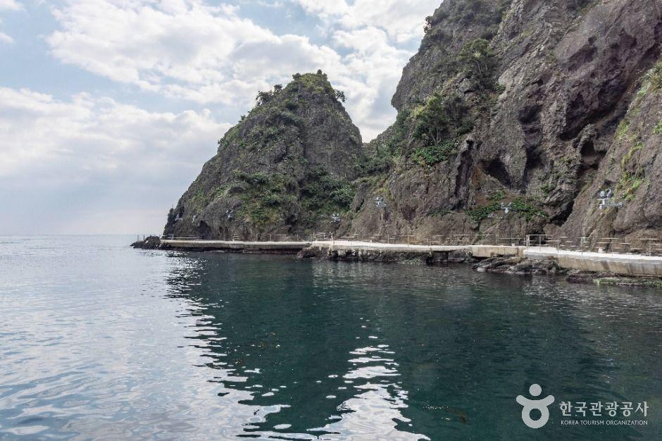 행남 도동 해안산책로 (울릉도,독도 국가지질공원)
