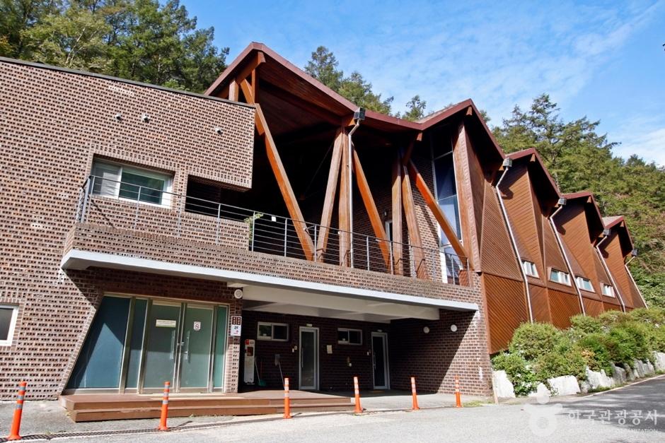 국립 덕유산자연휴양림