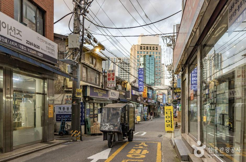 충무로 인쇄골목