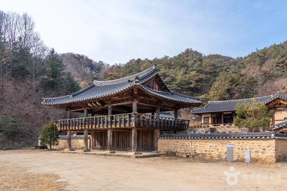 안동 사빈서원, 고즈넉한 한옥에서 만나는 역사와 자연
