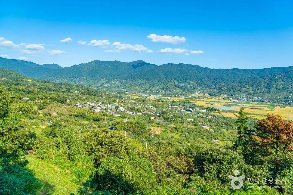 시간이 멈춘 듯 고요해"... 경남 하동 악양면, 지리산 품은 슬로시티