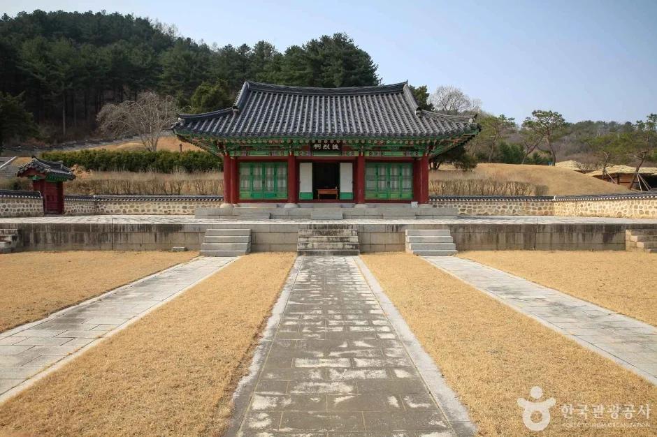 춘천 의암류인석기념관, 강원특별자치도 역사 명소 방문 정보