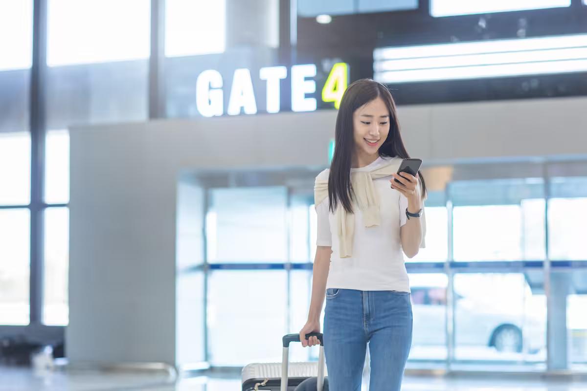 로밍할까, 이심할까… 해외여행 인터넷 준비 ‘A to Z’