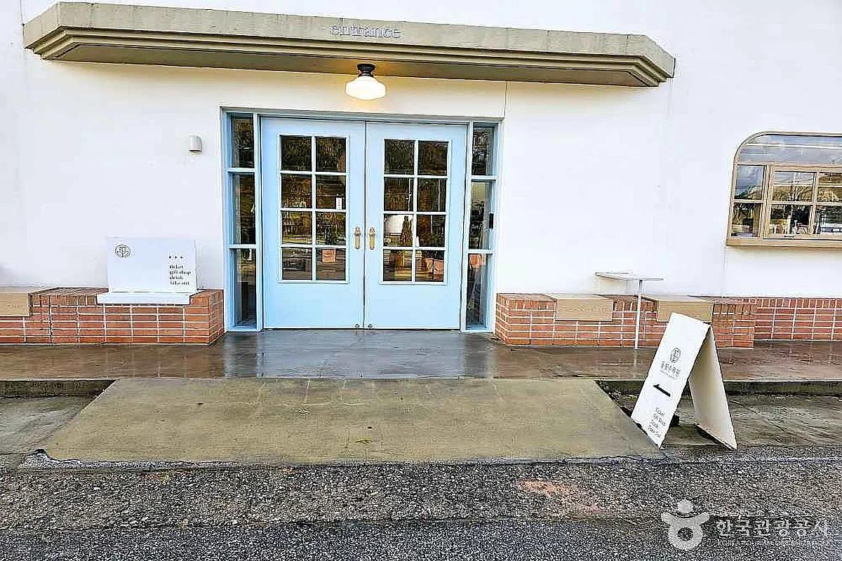 “어른도 동심으로 돌아간다”… 아이가 즐거워하는 가족 맞춤형 명소 BEST 4